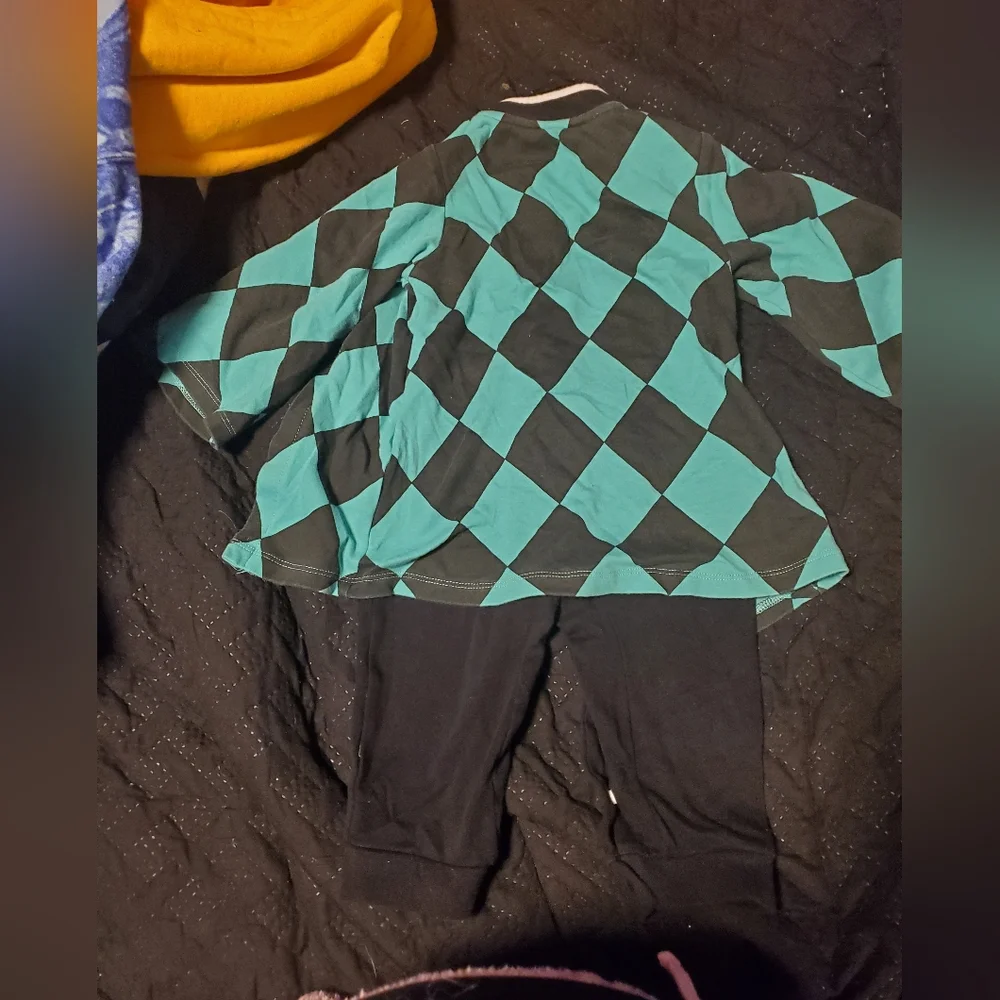 Demon slayer cosplay 12 mo. - Picture 2 of 2